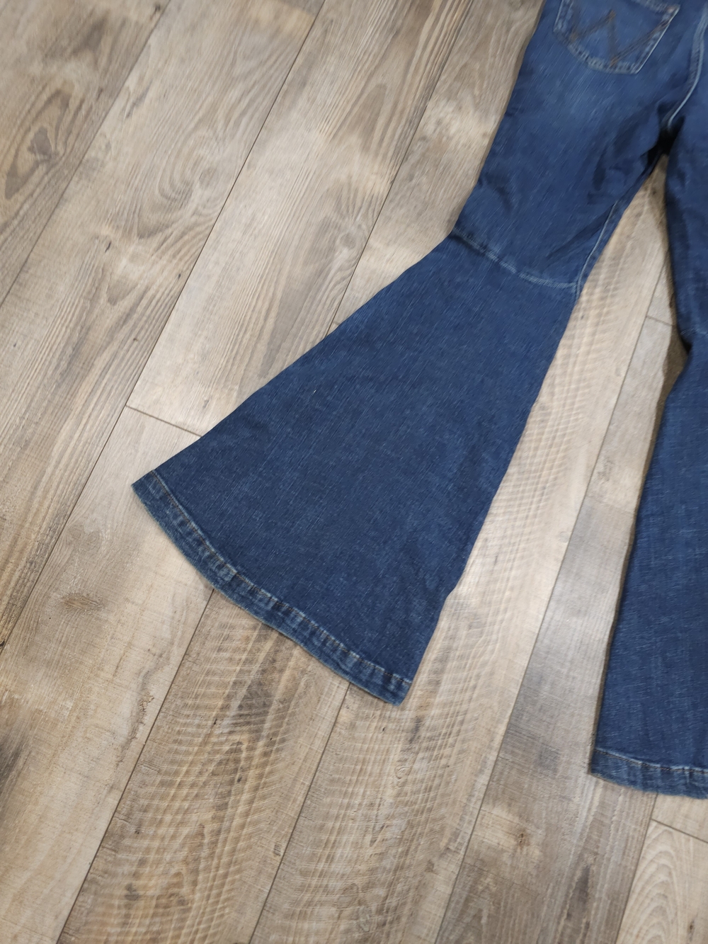 Wrangler Retro 27 Waist High Rise Flare 34 Inseam Womens Nwt Dark Jeans Western - Picture 8 of 15